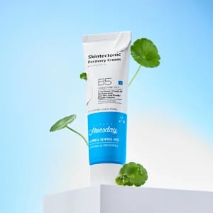 Cremă regenerantă Eleven Huesday