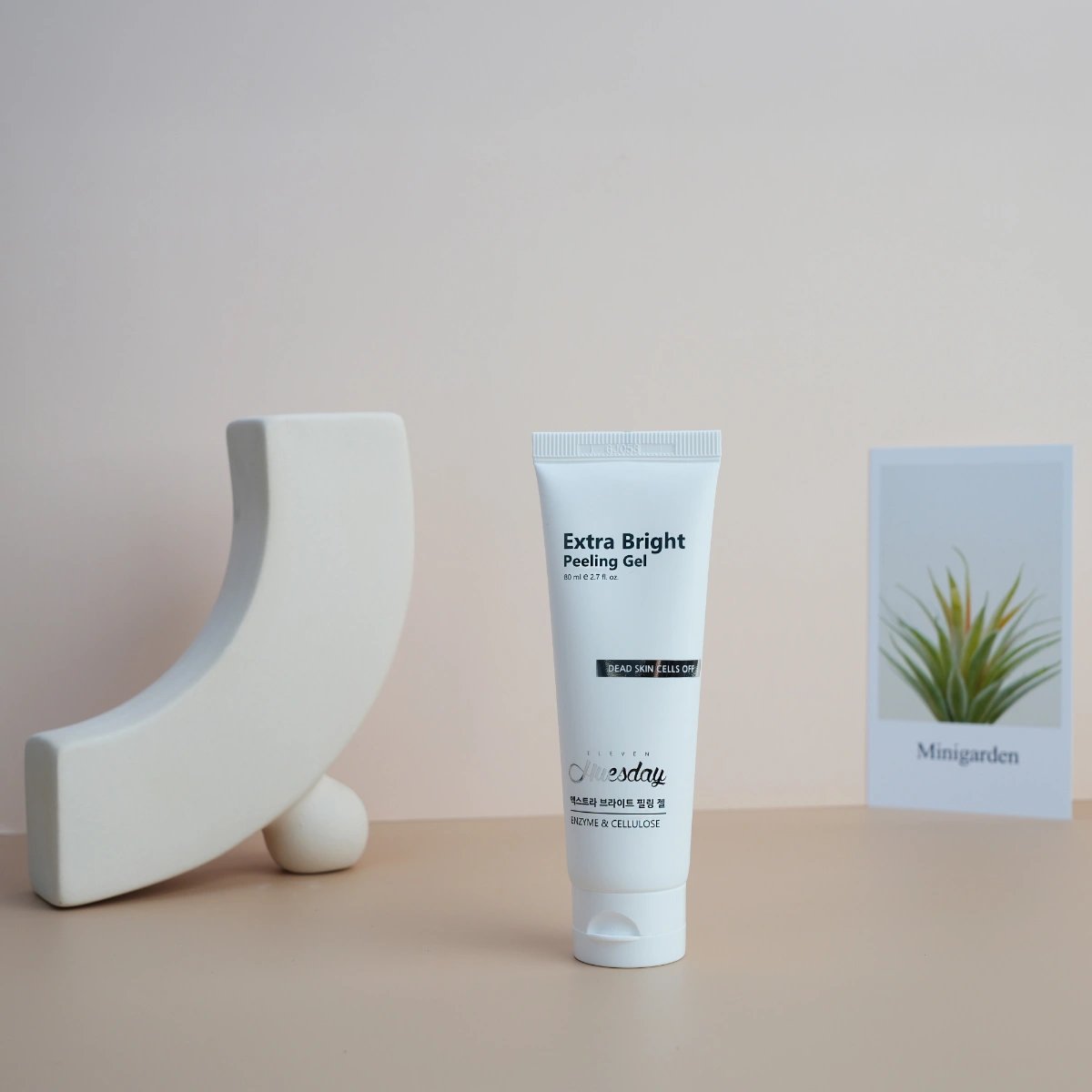 Gel exfoliant, Eleven Huesday, 80ml